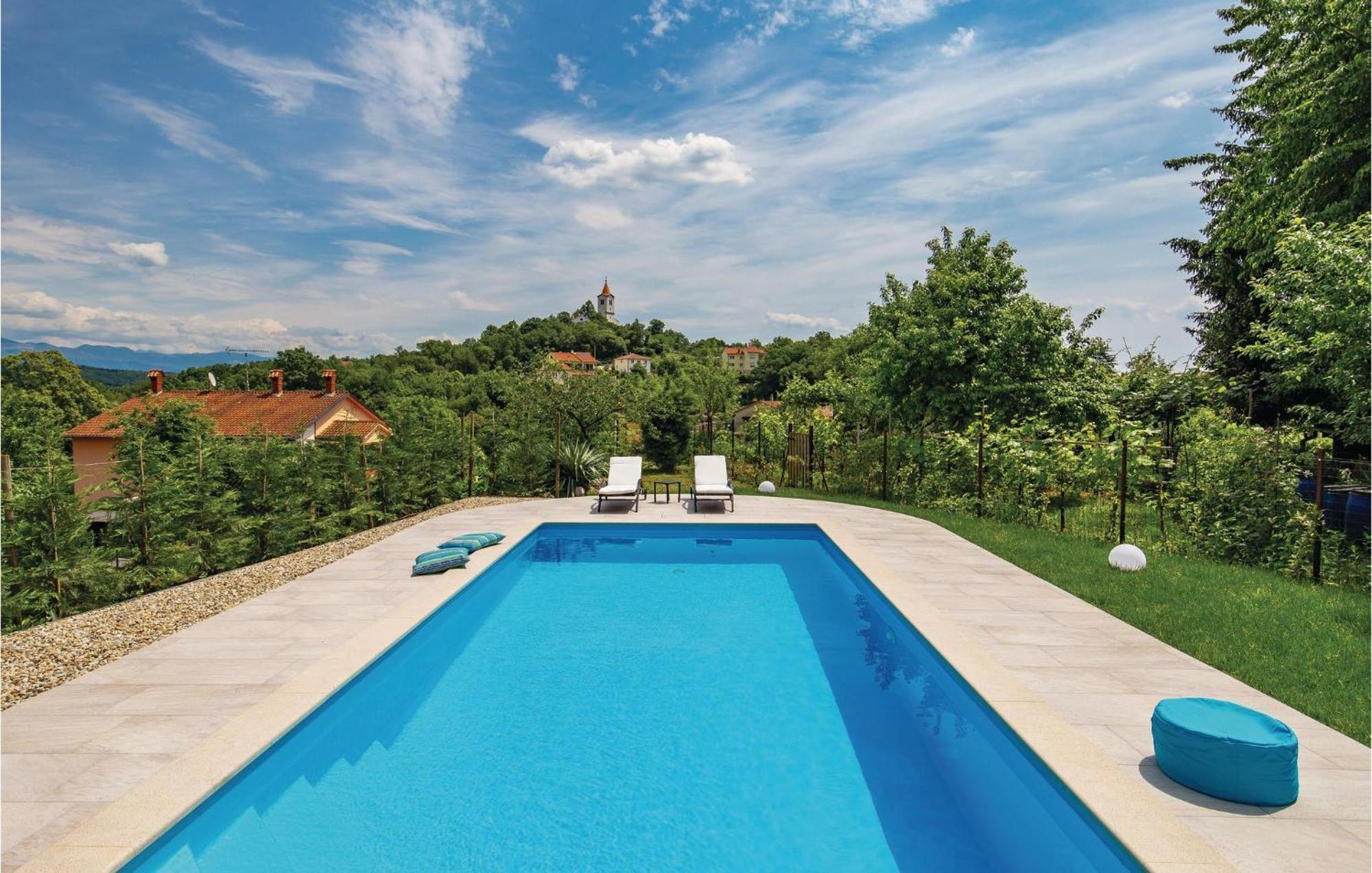 Lovely Home In Matulji With Outdoor Swimming Pool Exterior foto